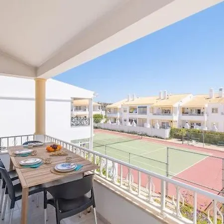 Hébergement de vacances Maria - Complex With Tennis Court And Restaurant,pool